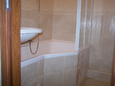 Panel fürdőszoba felújítás
